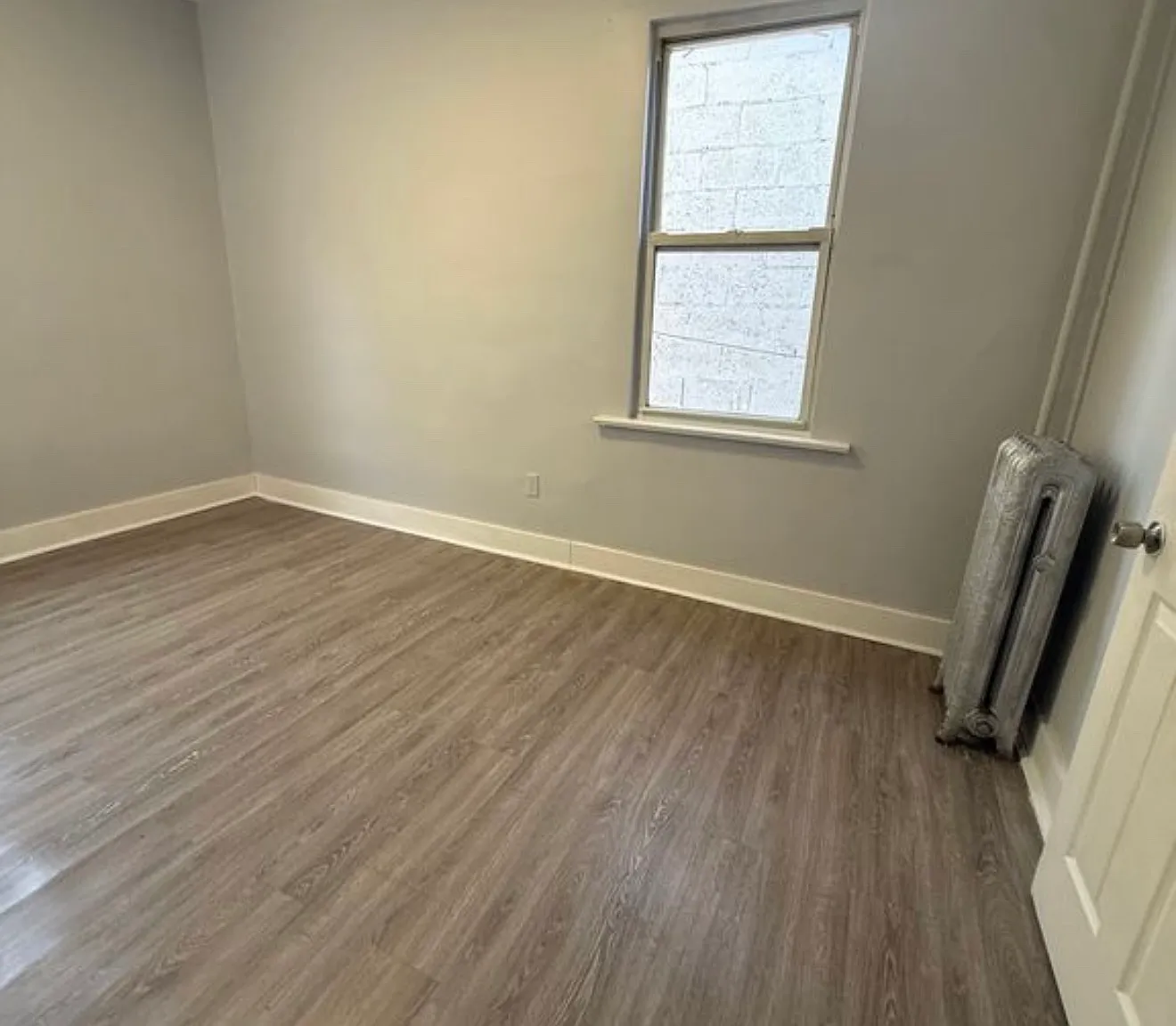 4 bed, $2,395 — Photo 4