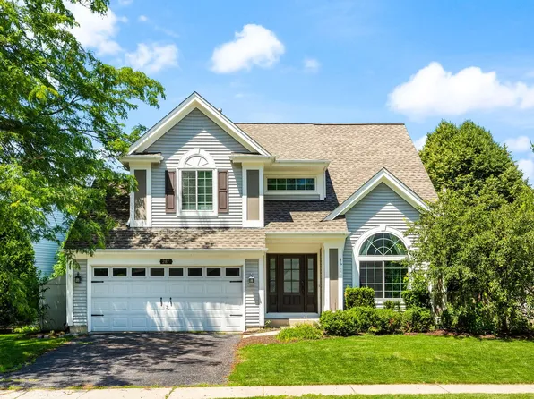 287 Rock Hall Ct, Grayslake, IL 60030
