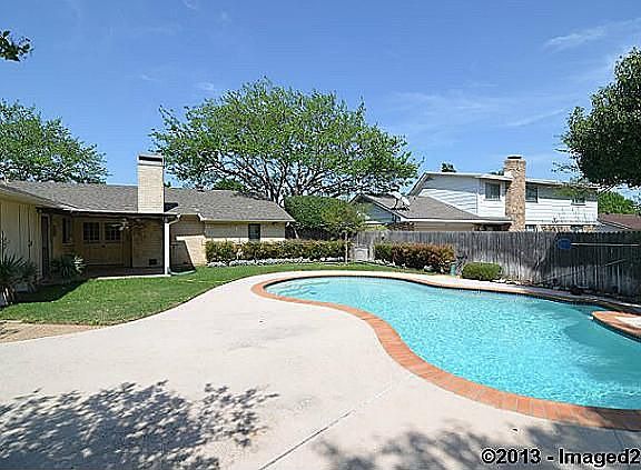 4th image of 3814 Bucknell Dr