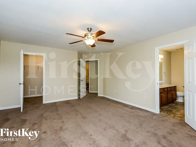 6747 Waverly Park — Photo 11