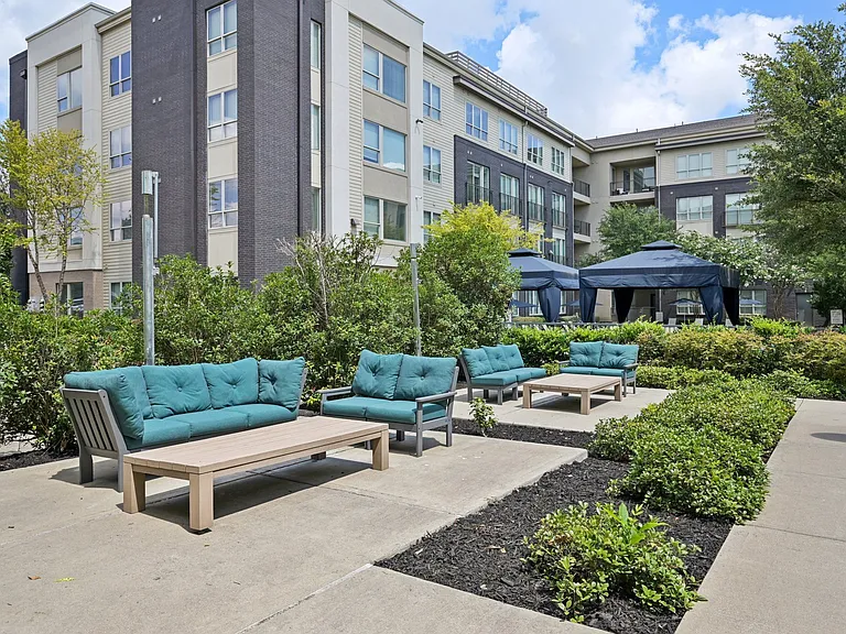 Everra Midtown Park — Photo 35