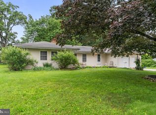 195 N Washington St, Telford, PA 18969