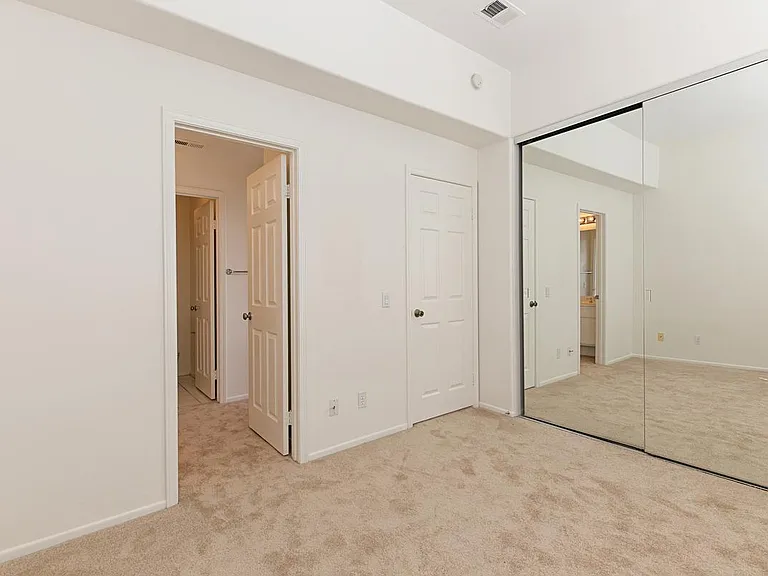 132 Matisse Cir — Photo 21