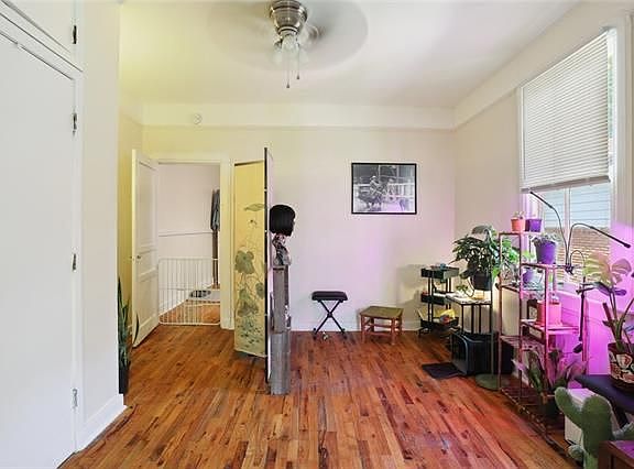 3rd image of 2506-08 Acacia St