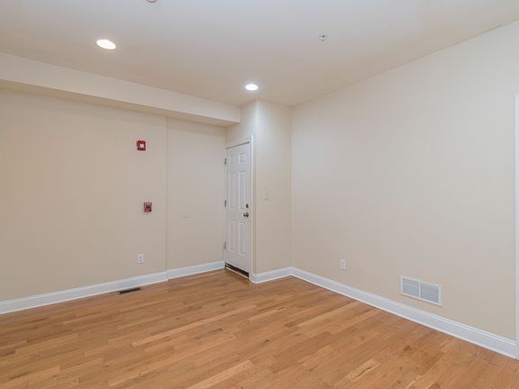 2nd image of 1842 N 17th St APT 1