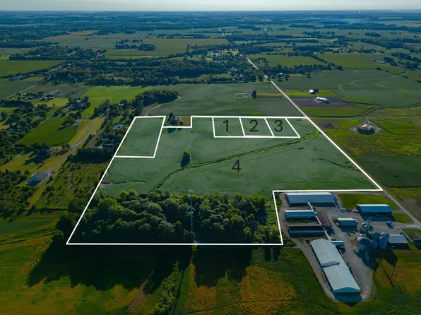 4 Watson Rd, Greenwood, IN 46143