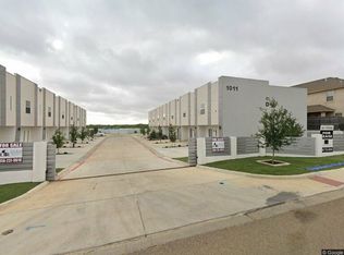 1011 Emerald Valley Dr #124, Laredo, TX 78043