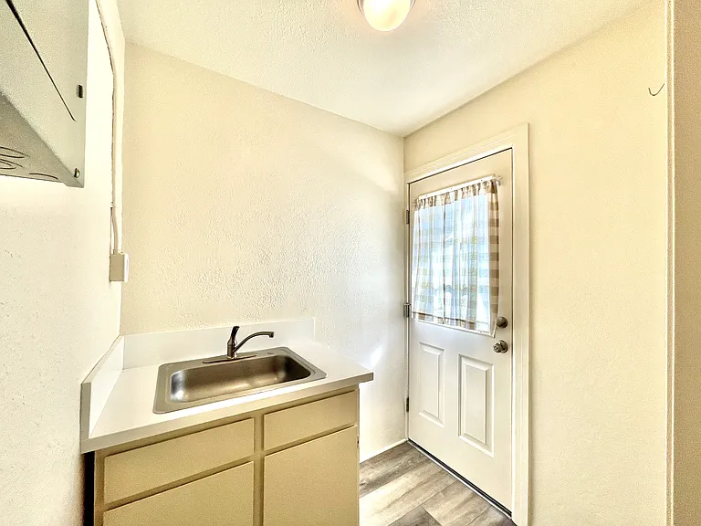 3638 E 1st St #NA — Photo 21