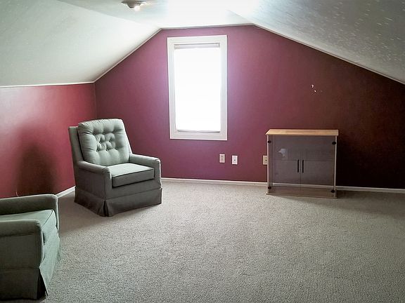 4th image of 6840 NE Geneva St