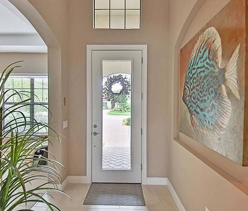 FOYER
