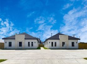 1321 Joscelyn Dr