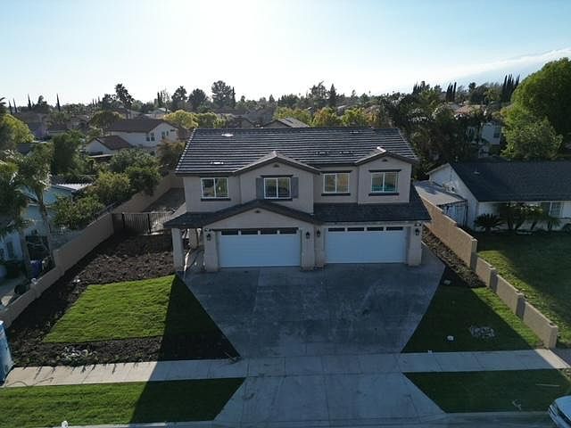 1st image of 572 N Teakwood Ave #2