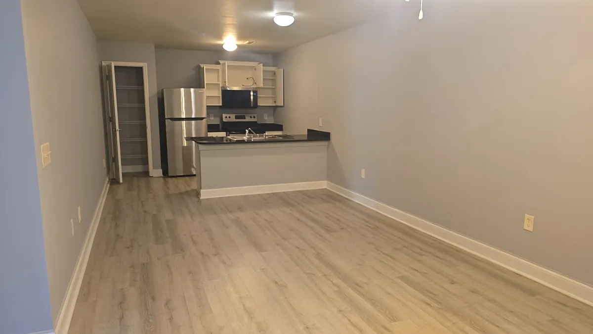 Building Photo - 280 Liberty Dr #104