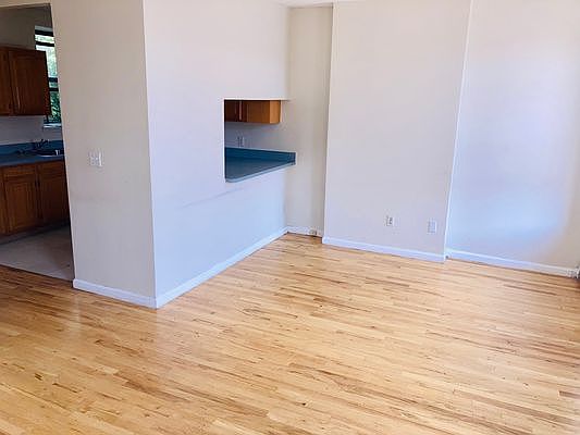 4th image of 1841 Park Pl #2