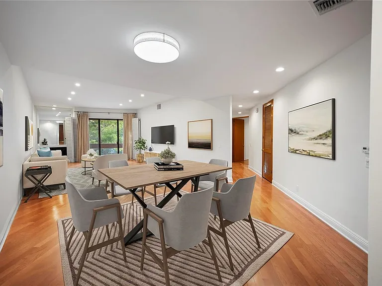 750 S Bundy Dr #108 — Photo 3