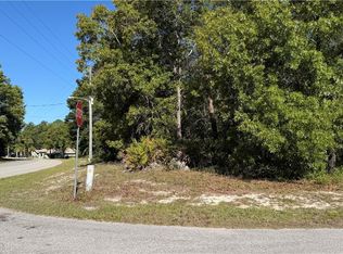 24 Saintpaulia St, Homosassa, FL 34446
