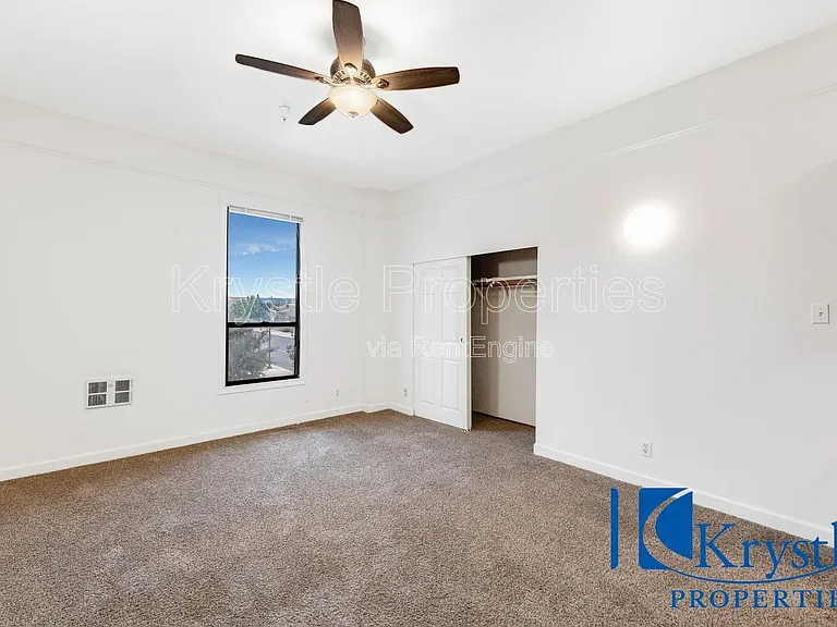 300 Virginia St #4 — Photo 6