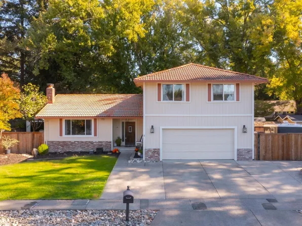 2132 Contra Costa Avenue, Santa Rosa, CA 95405