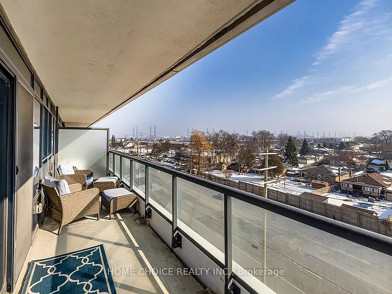 1480 Bayly St #518 — Photo 24