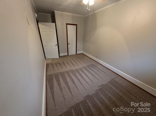 charlotte-north-carolina-6168435 picture