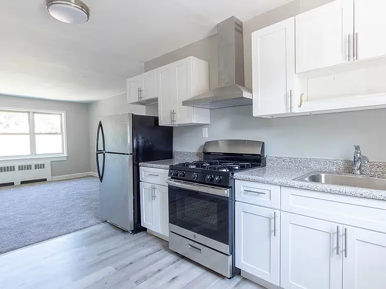 433 Myrtle Ave #1A — Photo 1