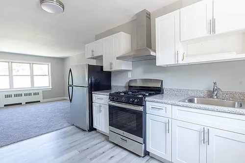 433 Myrtle Ave Photo 1