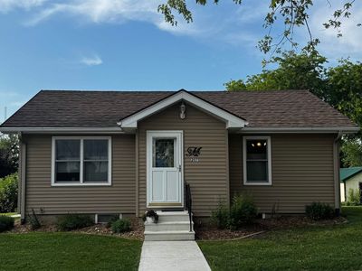 207 5th St SW, West Bend, IA, 50597