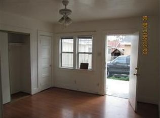 242 W 77th St, Los Angeles, CA 90003