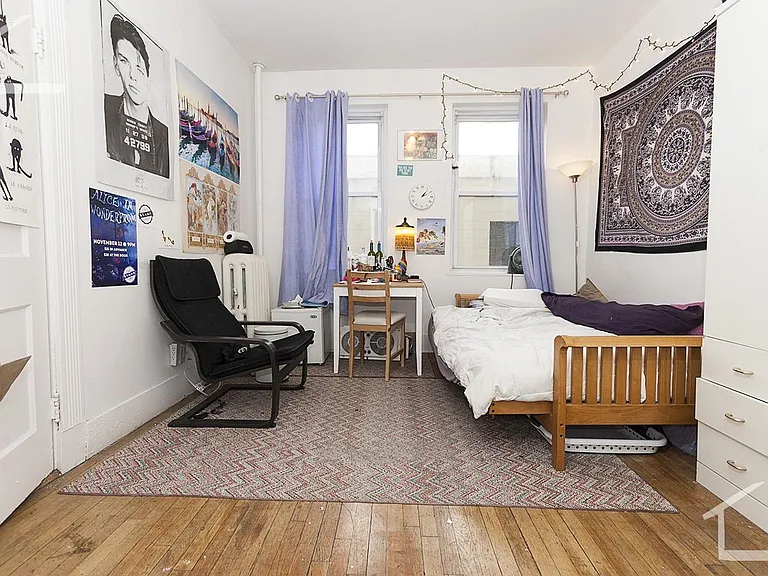 42 Brighton Ave #12L — Photo 2