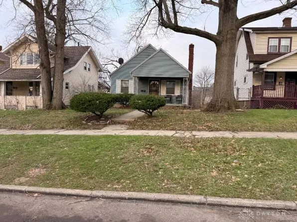1127 Everett Dr, Dayton, OH 45402