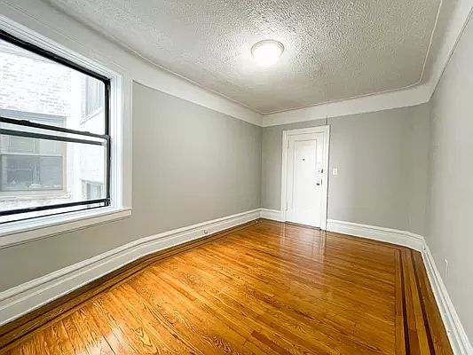 4th image of 32-15 34th St #2D