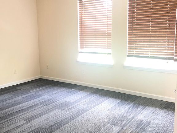 5th image of 1760 Bob White Ln SE #1760