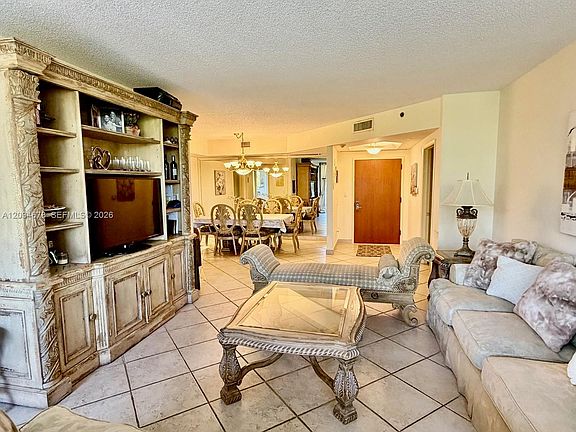 2nd image of 2000 Island Blvd APT 308