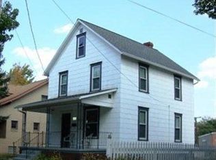 425 East St, Minerva, OH