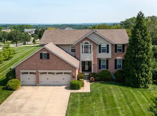 5725 Hawthorne Reserves Dr, Middletown, OH 45044