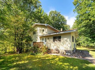 7202 Seville Rd, Saginaw, MN 55779