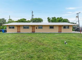 5926 SW 27th St #B, Hollywood, FL 33023