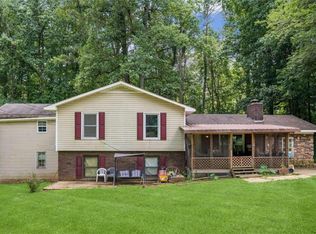 110 E Golden Springs Dr, Jasper, GA