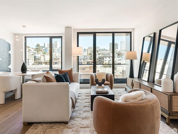 2nd image of 2525 Van Ness Ave #Penthouse 3