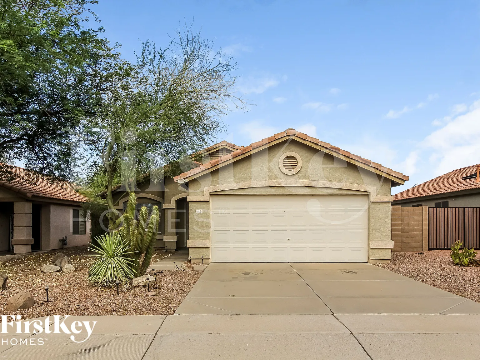3 bed, 2.0 bath, 1302 sqft, $1,865 — Photo 2