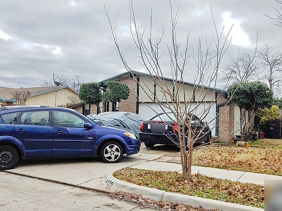 2nd image of 4120 Dogwood Ln