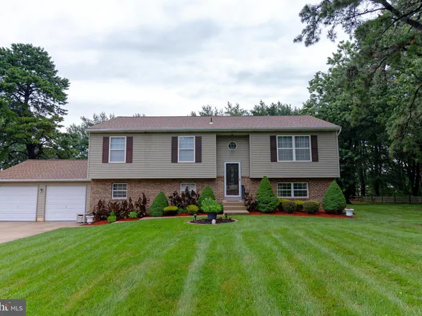 12 Seth Dr, Hammonton, NJ 08037