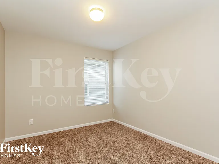 3927 Tersk Dr — Photo 11