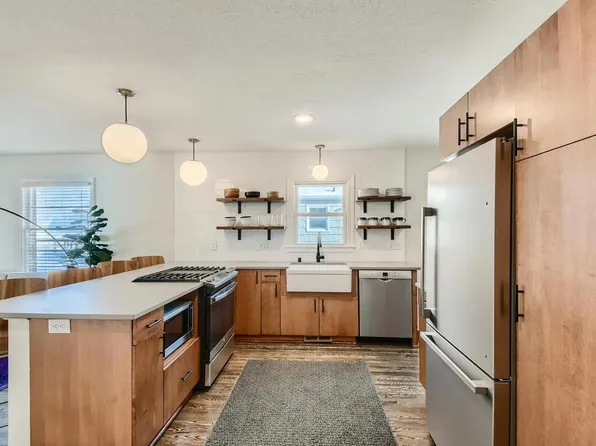 1316 Oxford St, Hopkins, MN 55343