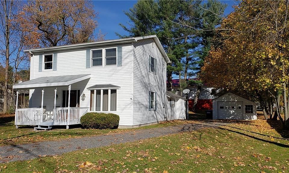 1st image of 1102 Old Pines Trl