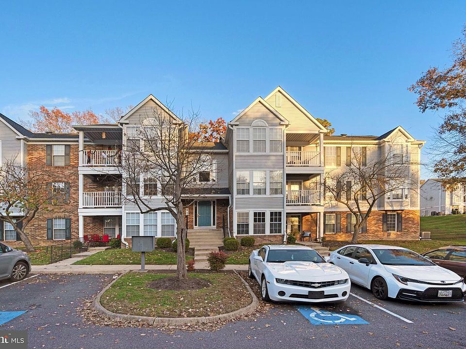 1st image of 903L Cedar Crest Ct #903-L