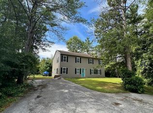 17 Lauradee Dr, Plattsburgh, NY 12901