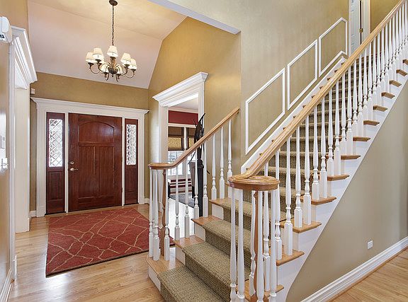 4th image of 1320 Evergreen Ct