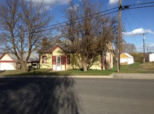 309 S Division St, Wilbur, WA 99185