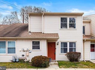 100 Pin Oak Ln, Little Egg Harbor, NJ 08087